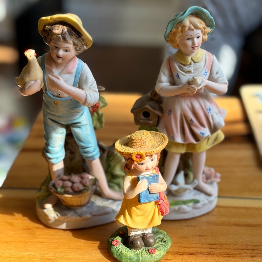 Charming Pastel Figurine Set